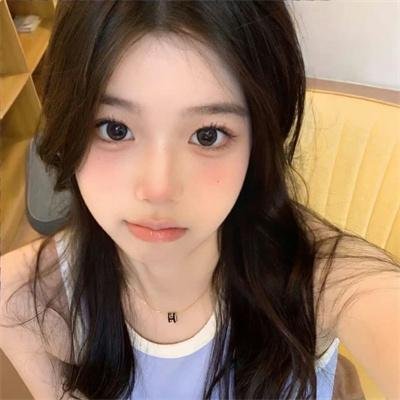 编织的女孩